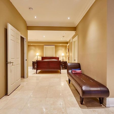 Elegant Apartment With Sauna Toronto Exterior photo