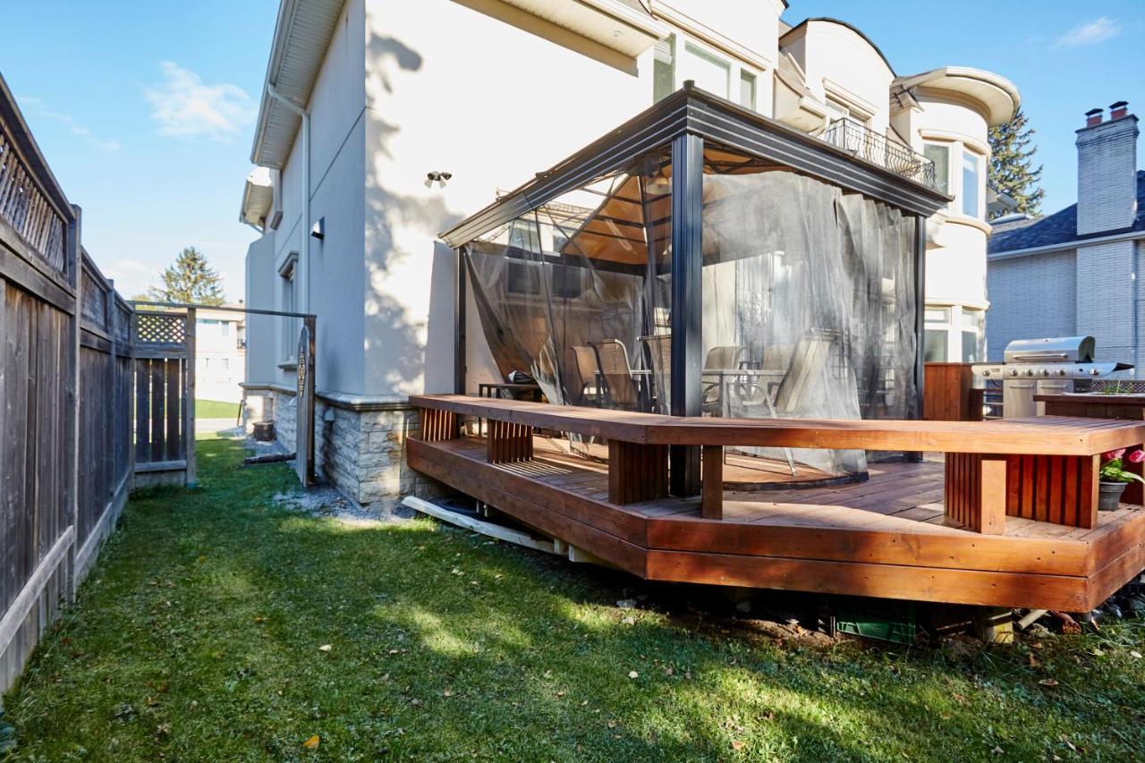 Elegant Apartment With Sauna Toronto Exterior photo